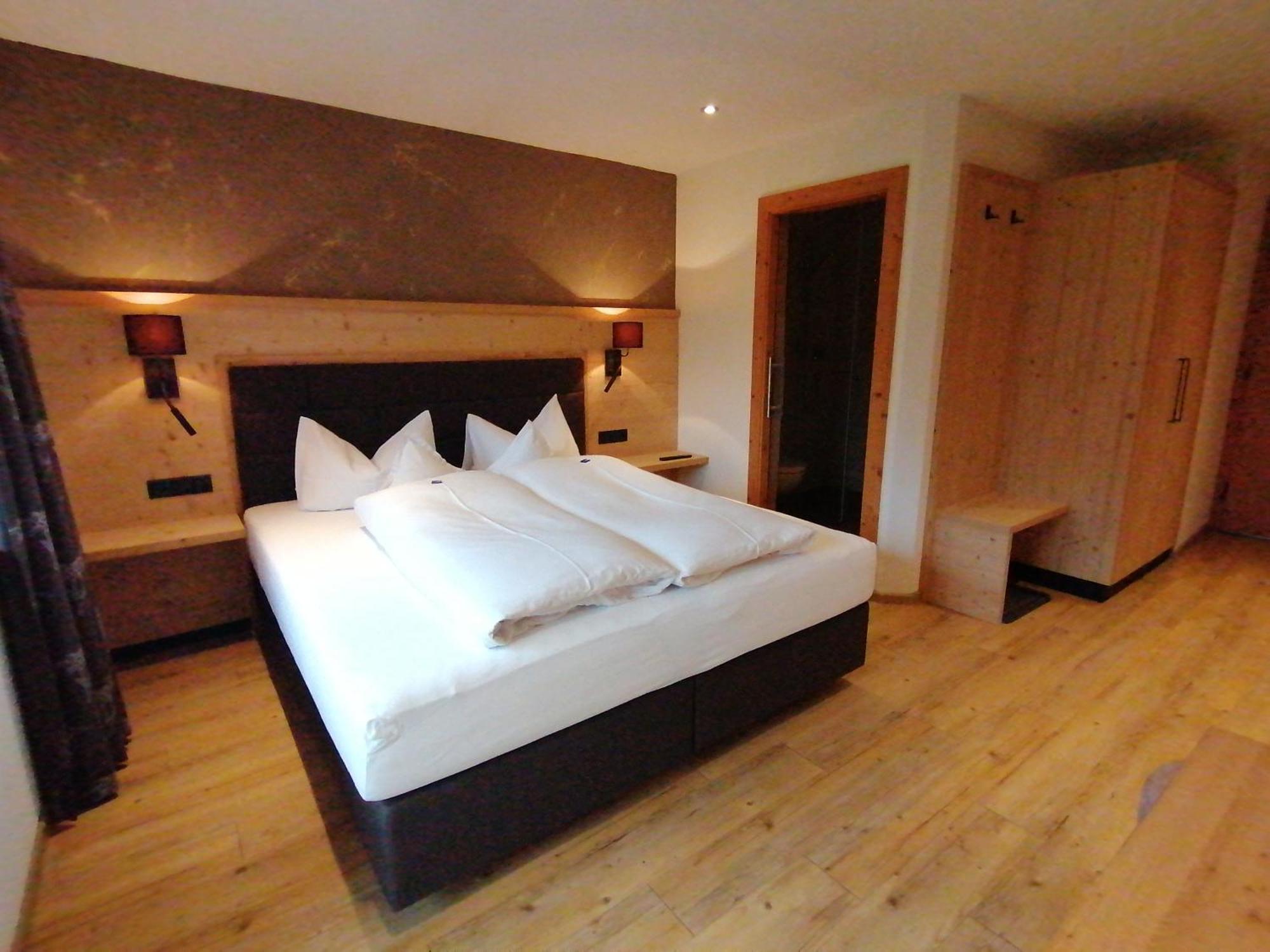 Tirol Appartement Haus Zillertal 齐勒河谷采尔 外观 照片