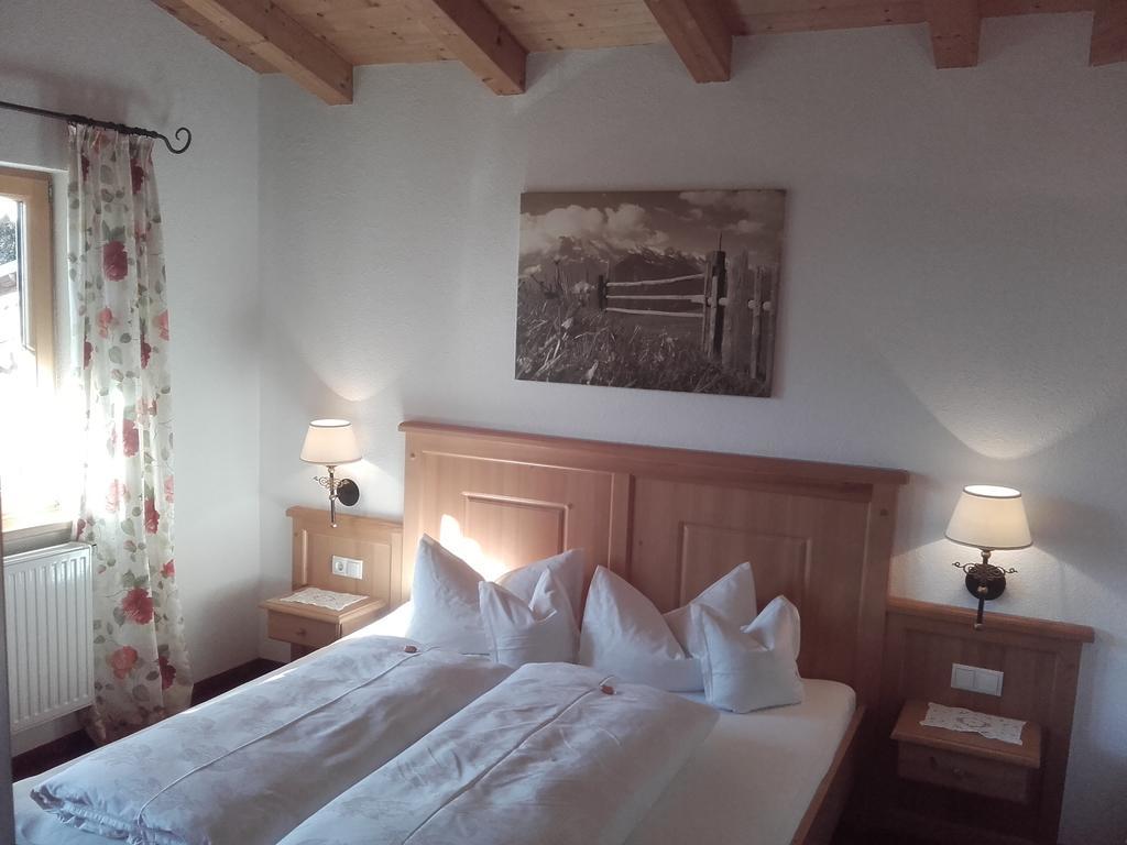 Tirol Appartement Haus Zillertal 齐勒河谷采尔 外观 照片