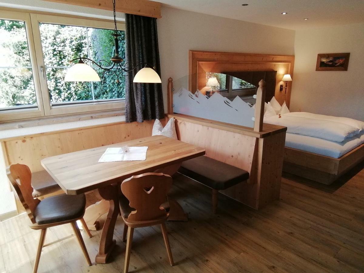 Tirol Appartement Haus Zillertal 齐勒河谷采尔 外观 照片