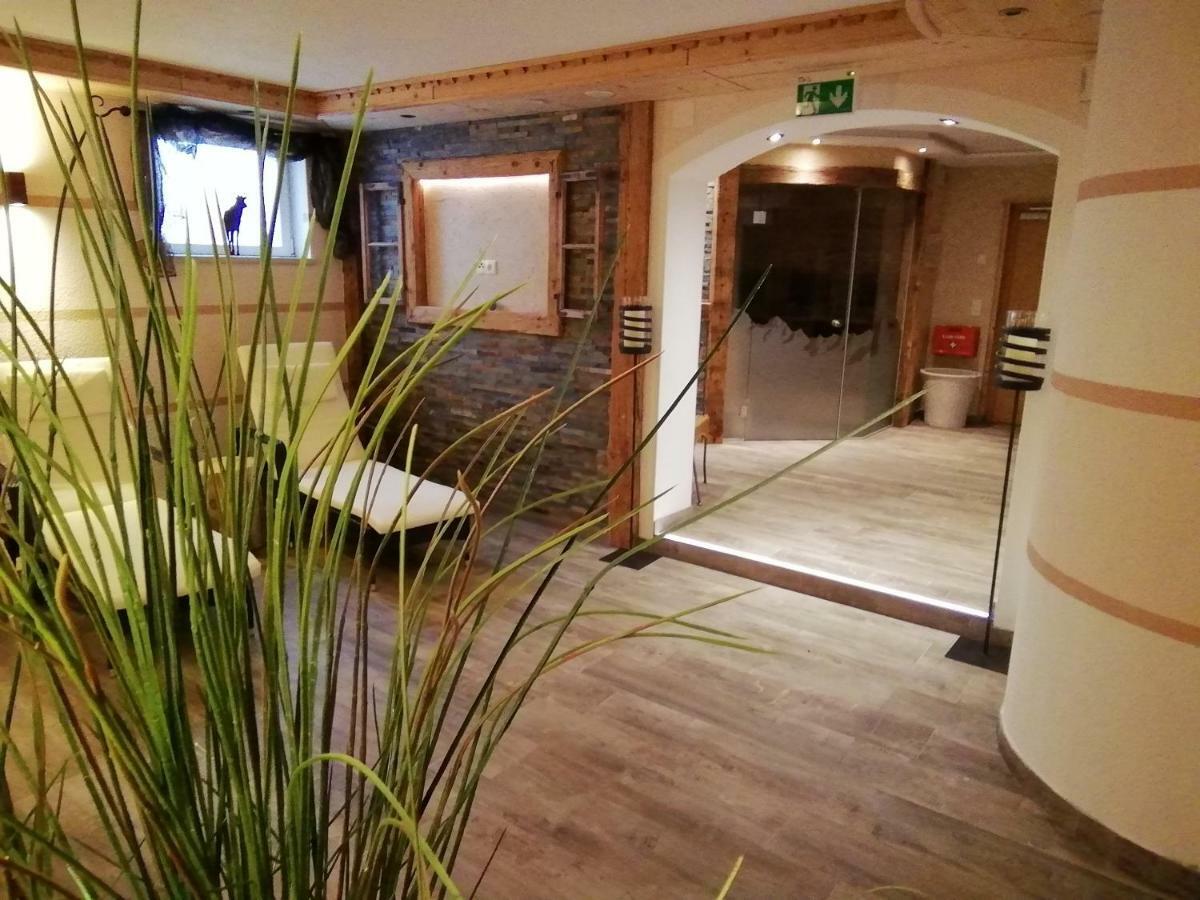 Tirol Appartement Haus Zillertal 齐勒河谷采尔 外观 照片